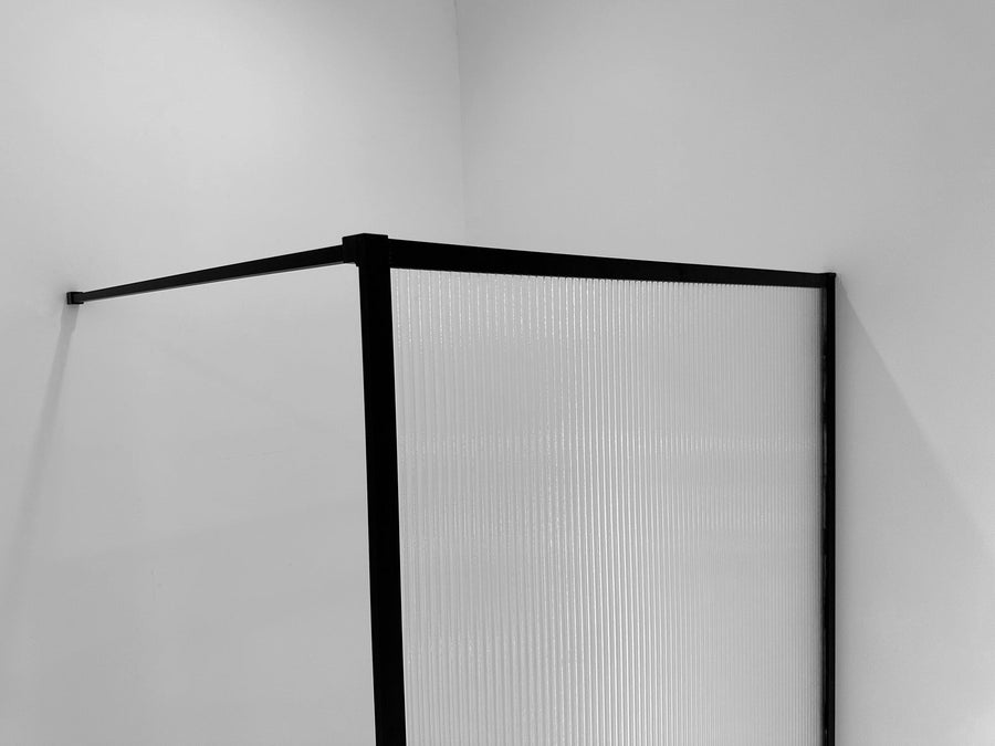 Douche à l'italienne carrée 1200 x 2000 x 8 mm verre clair nervuré nano/noir mat