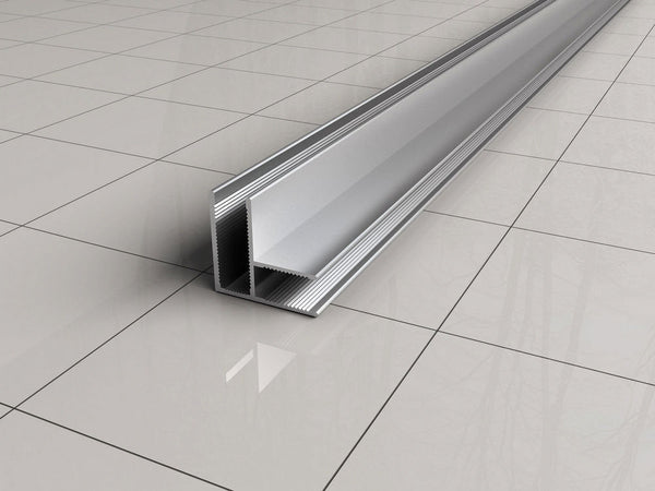 Profilé d'angle mince 2000 x 10 mm chrome