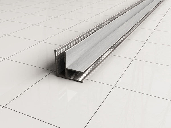 Profilé d'angle mince 2000 x 10 mm acier brossé
