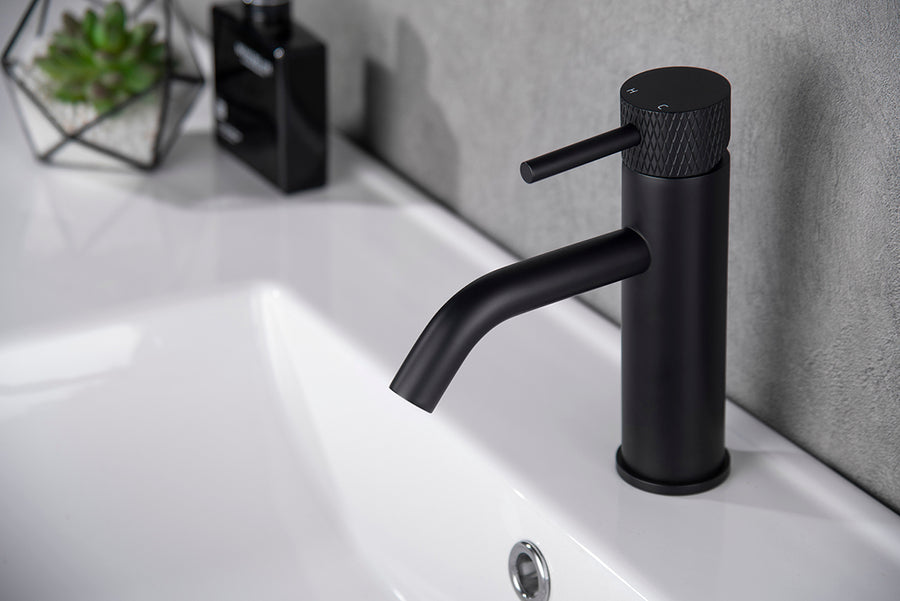 Wiesbaden Wastafelkraan Ribbd Standaard Mat zwart - productfoto