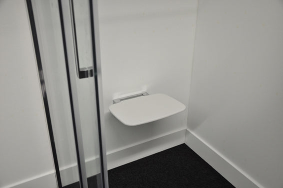 Siège rabattable de douche blanc Serva