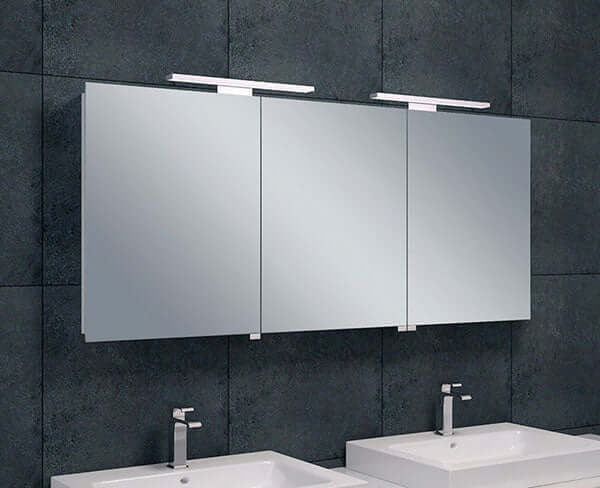 Spiegelkast Wiesbaden met LED Verlichting 140x60 cm Aluminium