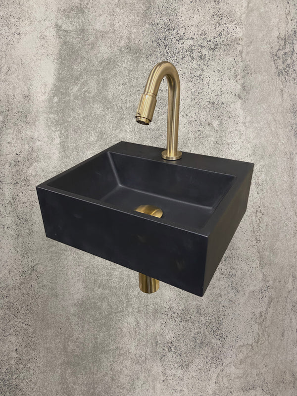 Ein Pack Leto Brunnen 33,5 x 29 x 11, 5 cm Quarz
