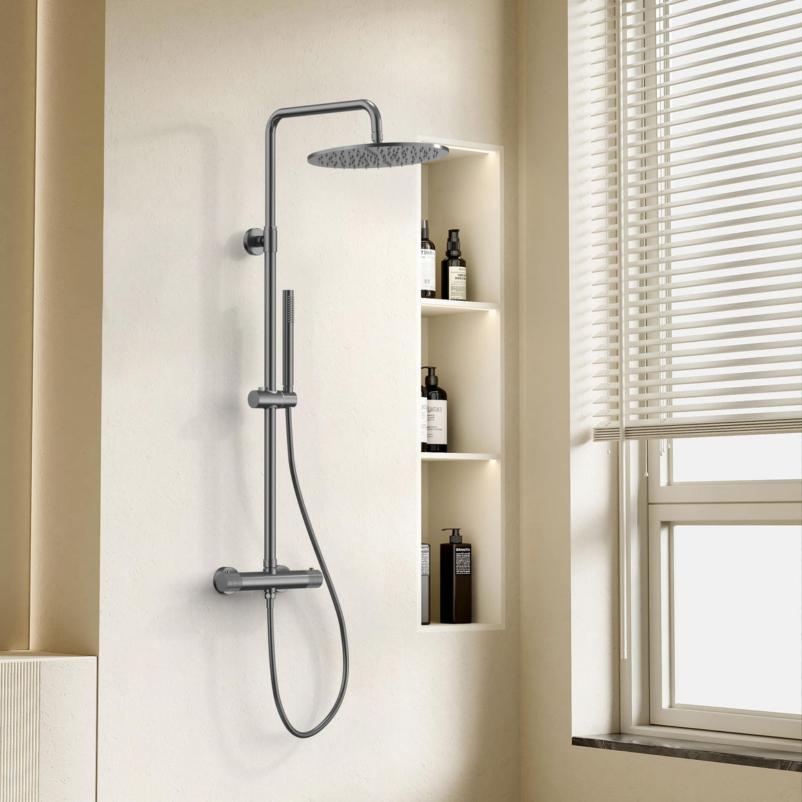 Aloni Stria regendoucheset thermostatisch gunmetal sfeerfoto