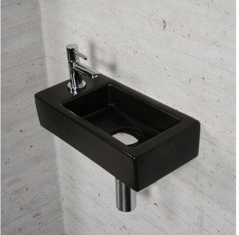Mat Zwarte Fonteinset Wiesbaden Kleur Chroom (Kraangat Links)