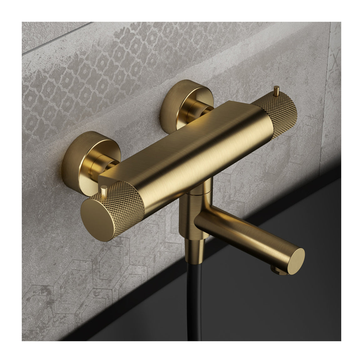 Hotbath Cobber X CX020 thermostatische badmengkraan met wegdraaibare omstel-uitloop Geborsteld messing PVD productfoto