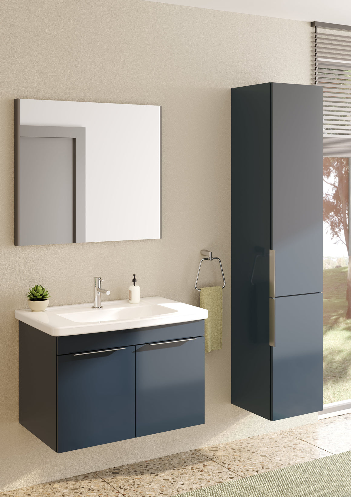 VitrA Basis Badkamerspiegel Geborsteld Chroom 80Cm – Gebruikssituatie – 66906 #variant_57380301635908