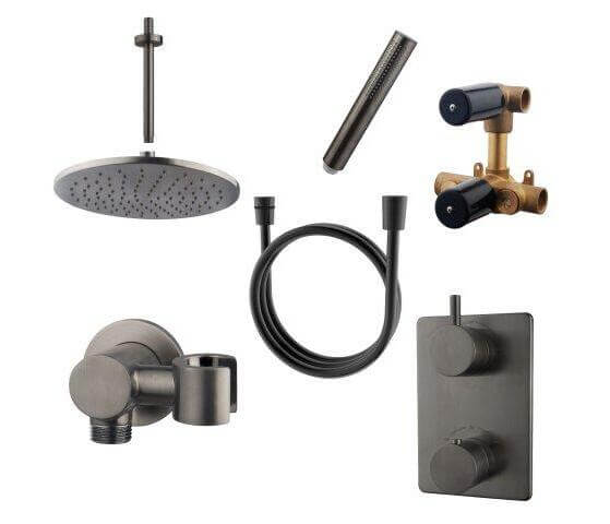 Caral Inbouw Regendoucheset Wiesbaden met Rechthoekige Plafonduitloop in Gunmetal PVD Coating